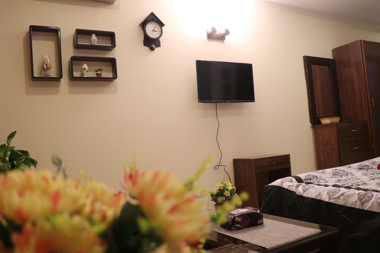 Cozy Studio Apartment In Bahria Town Rawalpindi Extérieur photo
